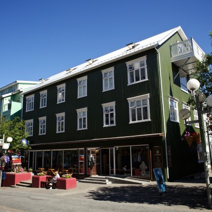 KEA kaupir allt hlutafé í H98