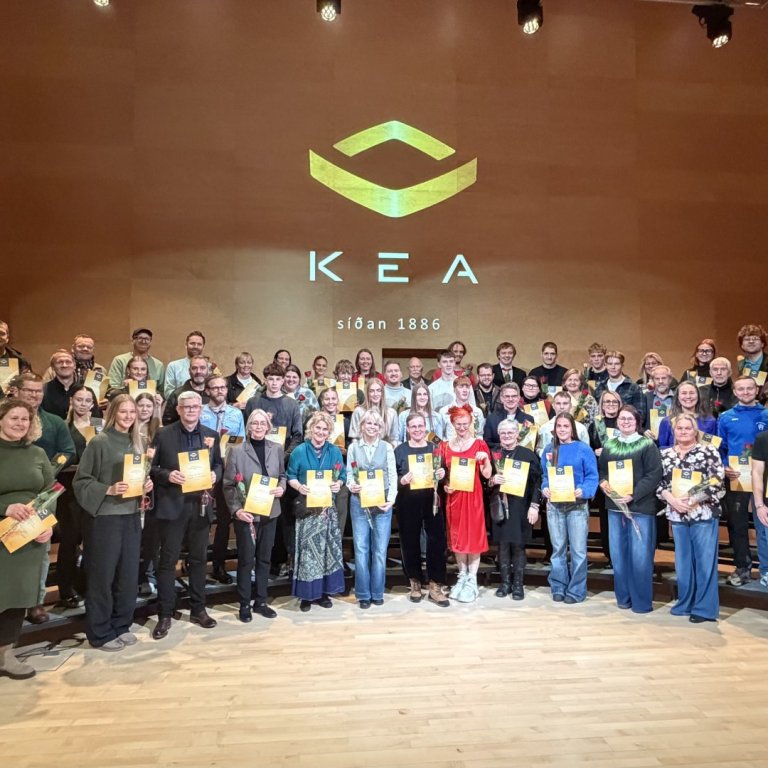 Styrkþegar komu saman í Hofi þann 1. desember sl. til að taka á móti styrkjum sínum