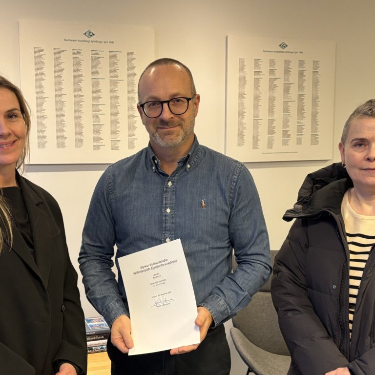 Á myndinni eru Kristín Björk Gunnarsdóttir, Halldór Jóhannsson og Kristbjörg Álfhildar Sigurðardótti&hellip;